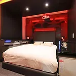 Hotel Dcube