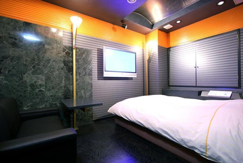 Dcube Hotel 2*